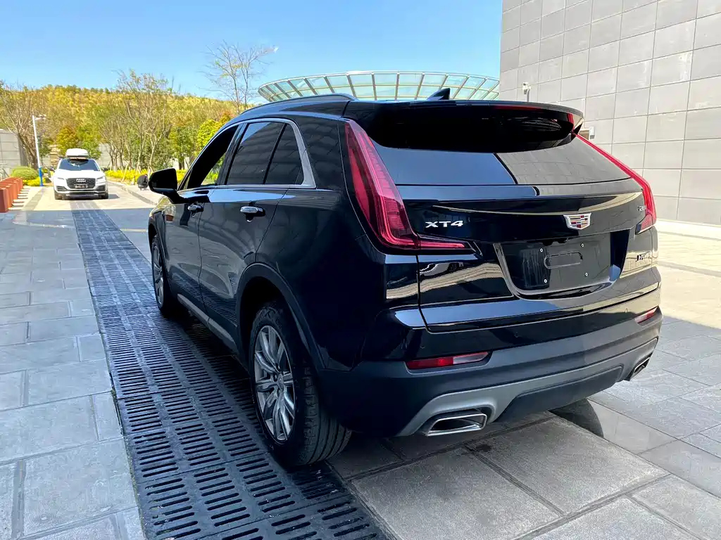 CADILLAC XT4 2022