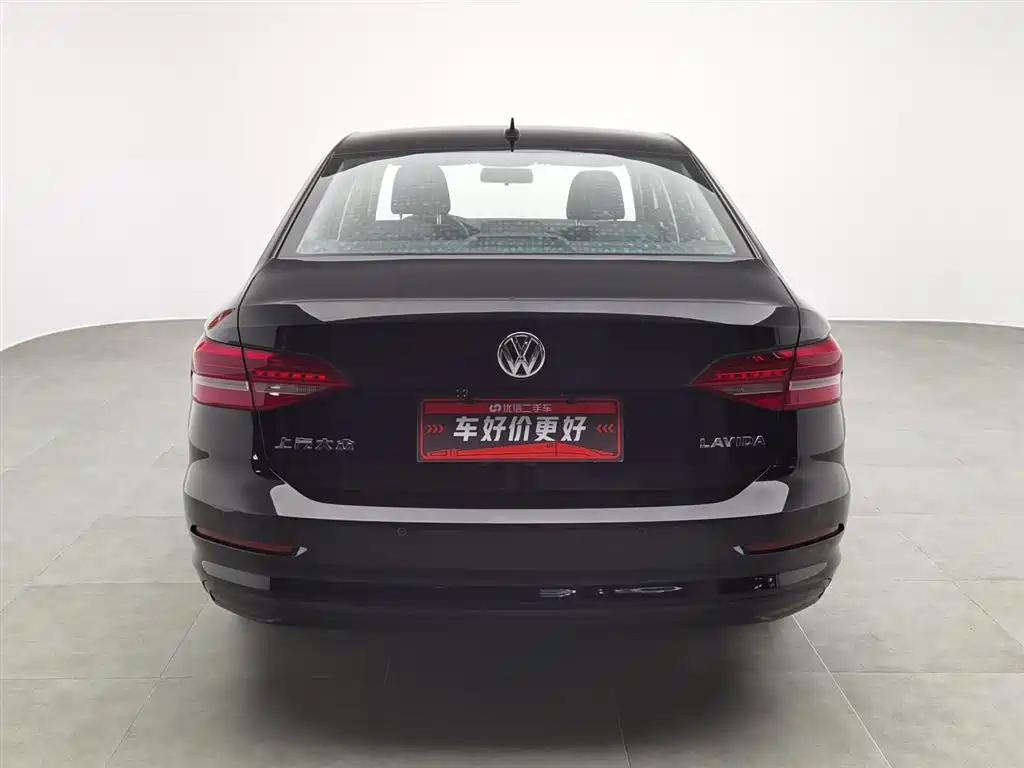 VOLKSWAGEN LAVIDA 2019