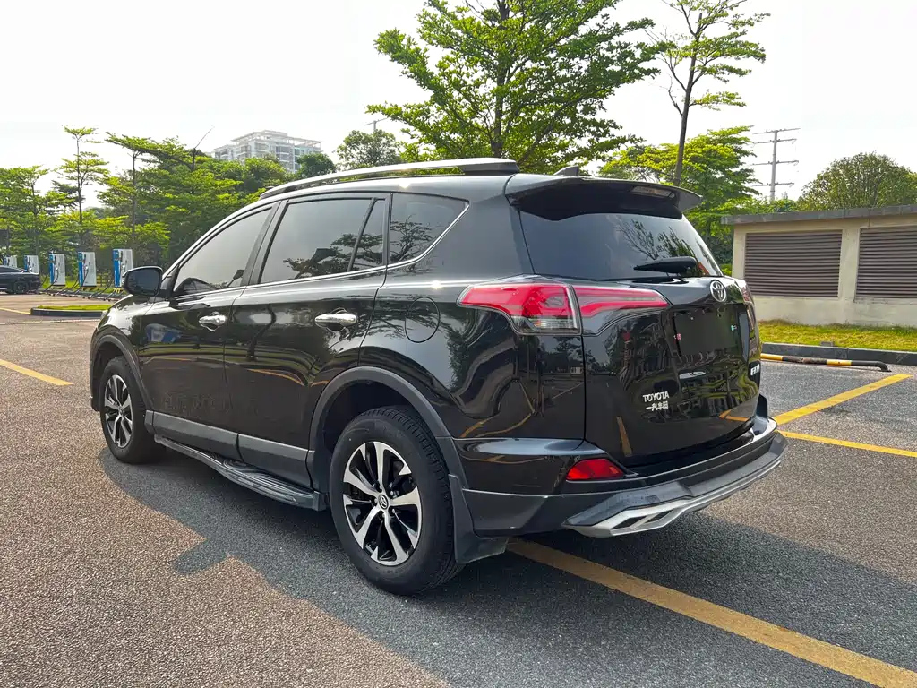 TOYOTA RAV4 RONGFANG 2018