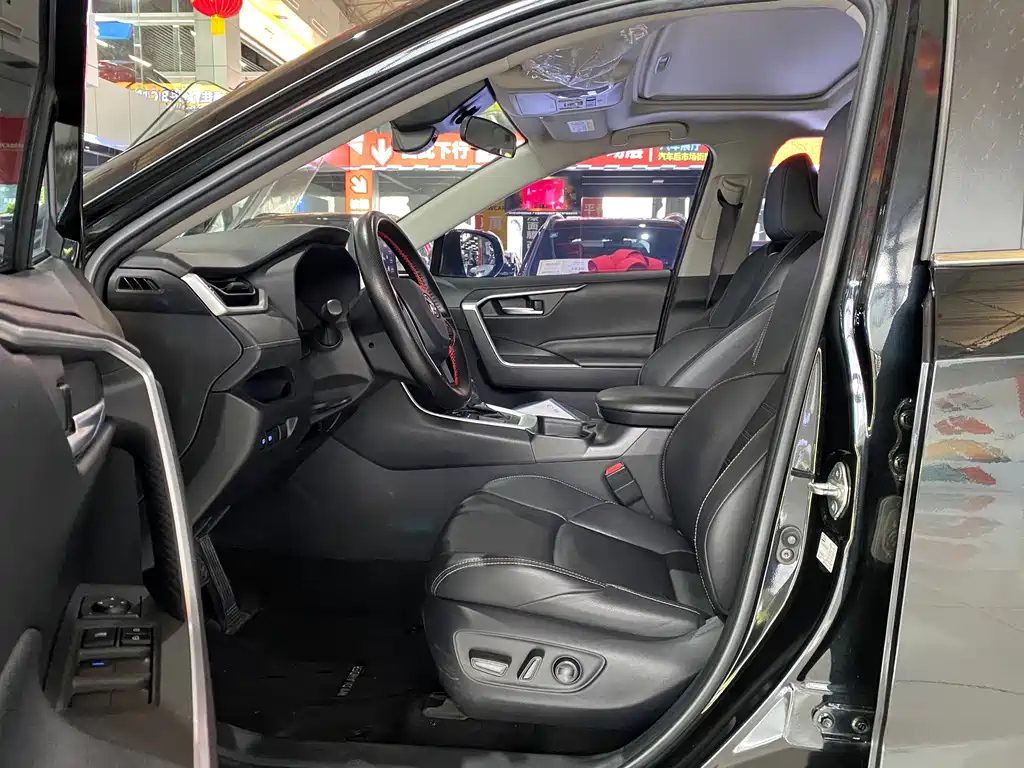 TOYOTA WILDLANDER 2021