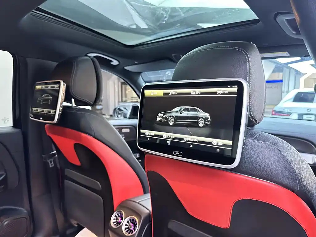 MERCEDES BENZ GLB 2022