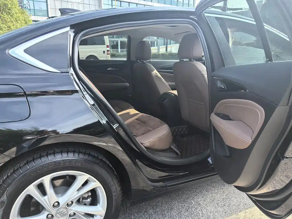 BUICK REGAL 2023
