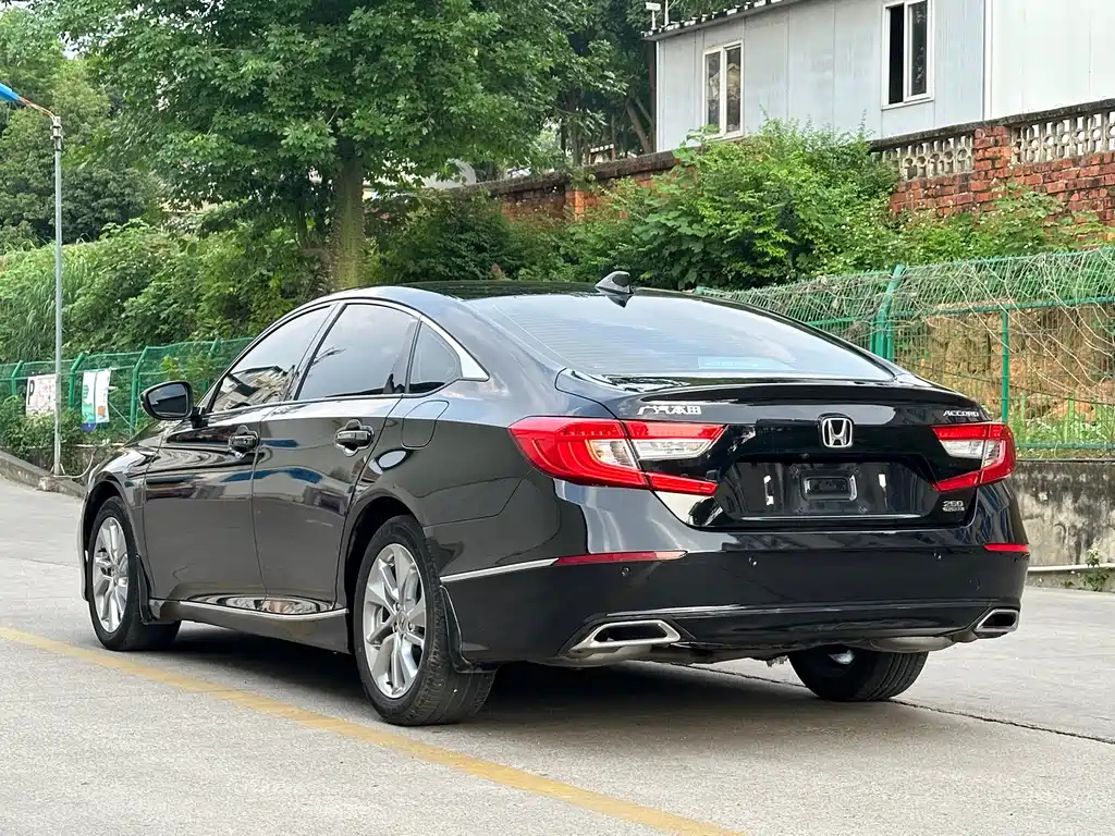 HONDA ACCORD 2021