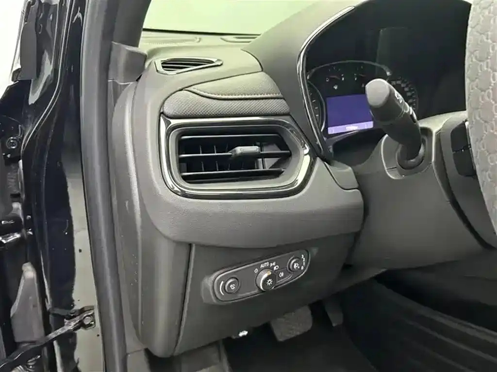 CHEVROLET EXPLORER 2022