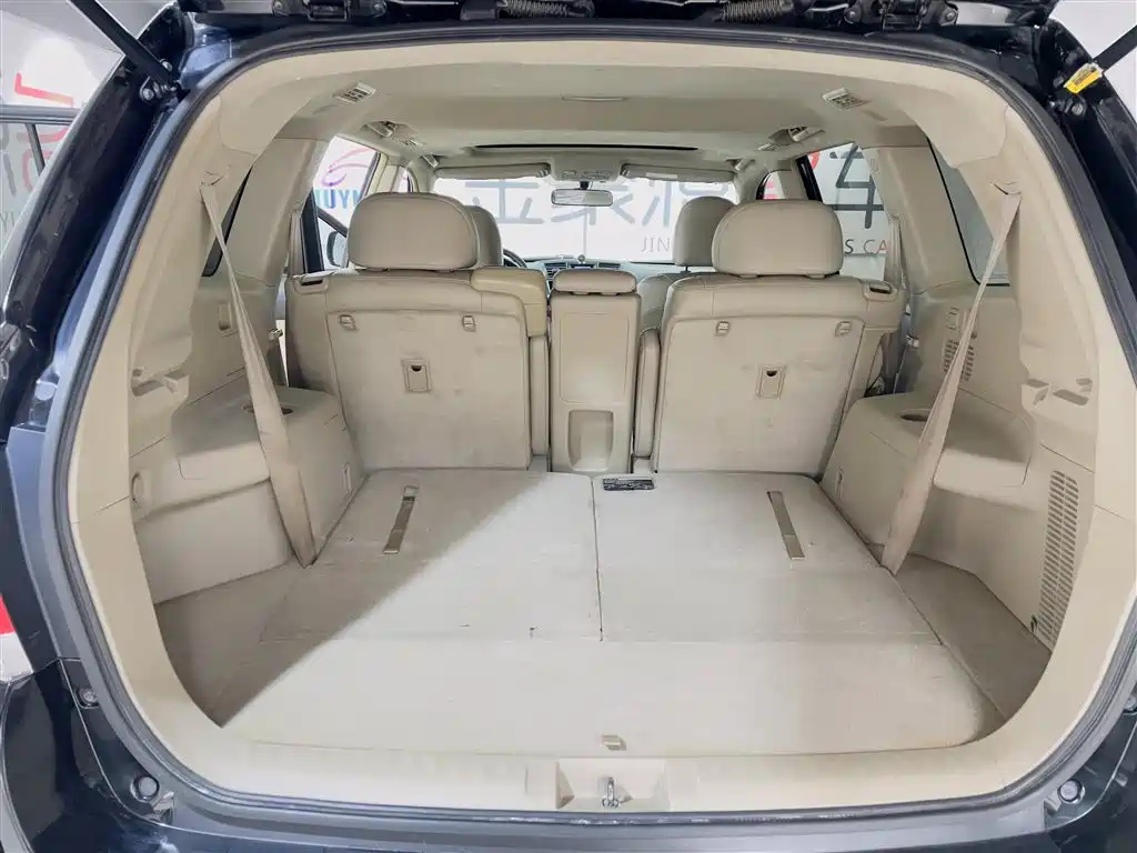 TOYOTA HIGHLANDER 2012
