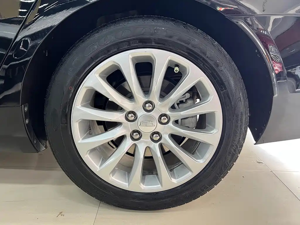 CADILLAC XTS 2018