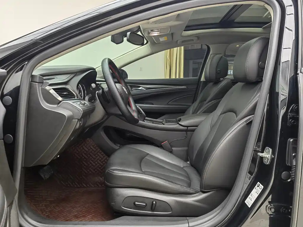 BUICK LACROSSE 2020