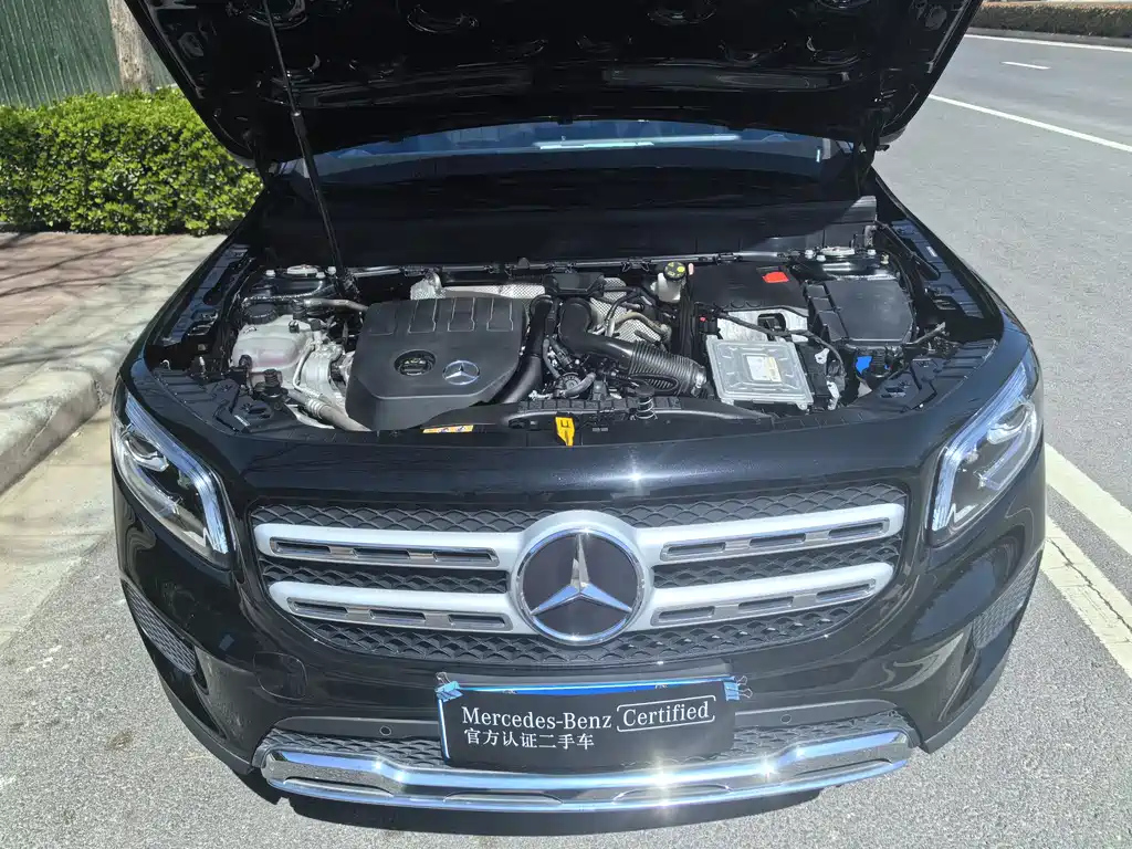 MERCEDES BENZ GLB 2021
