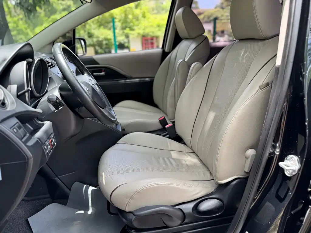 MAZDA 5 2013
