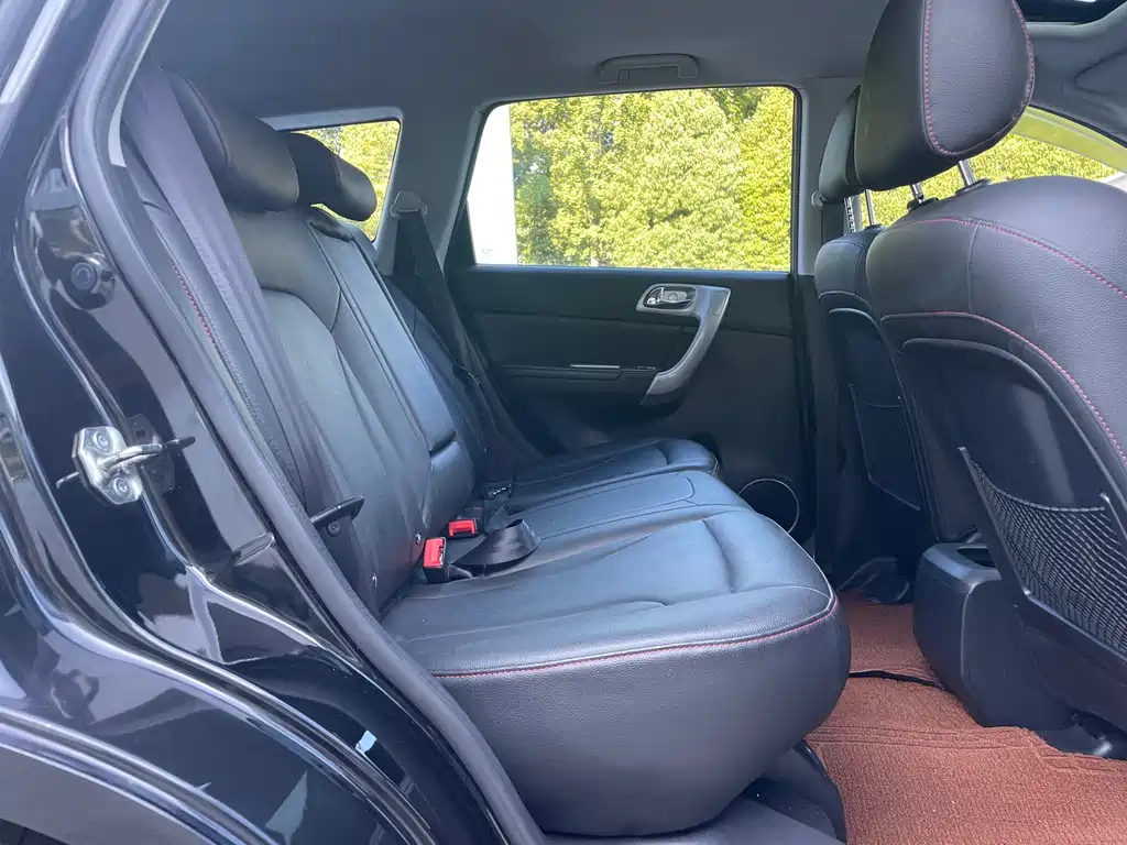 HAVAL H6 2015