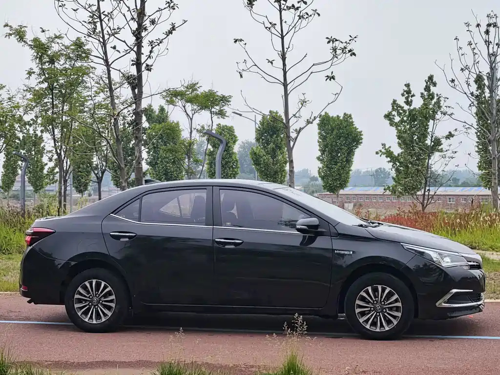 TOYOTA COROLLA 2019