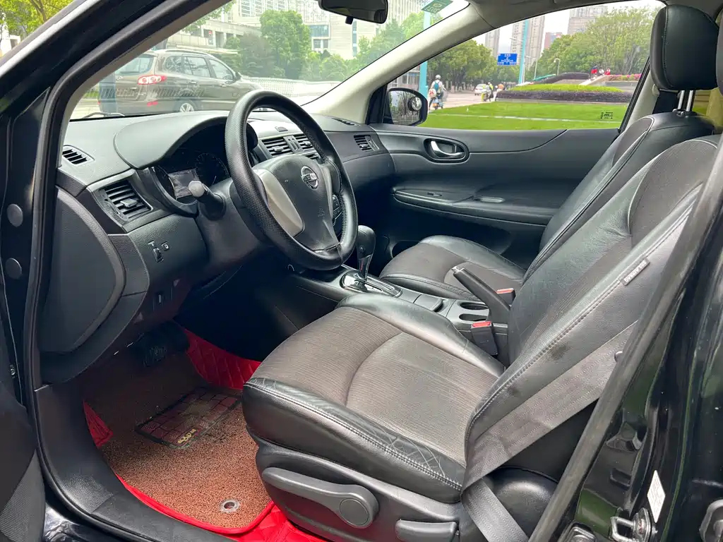 NISSAN TIIDA TIIDA 2013