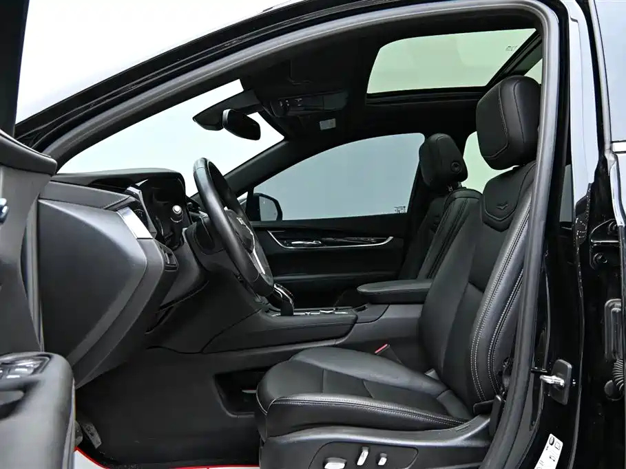 CADILLAC XT5 2022