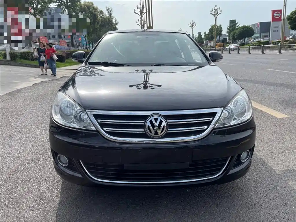 VOLKSWAGEN LAVIDA 2011