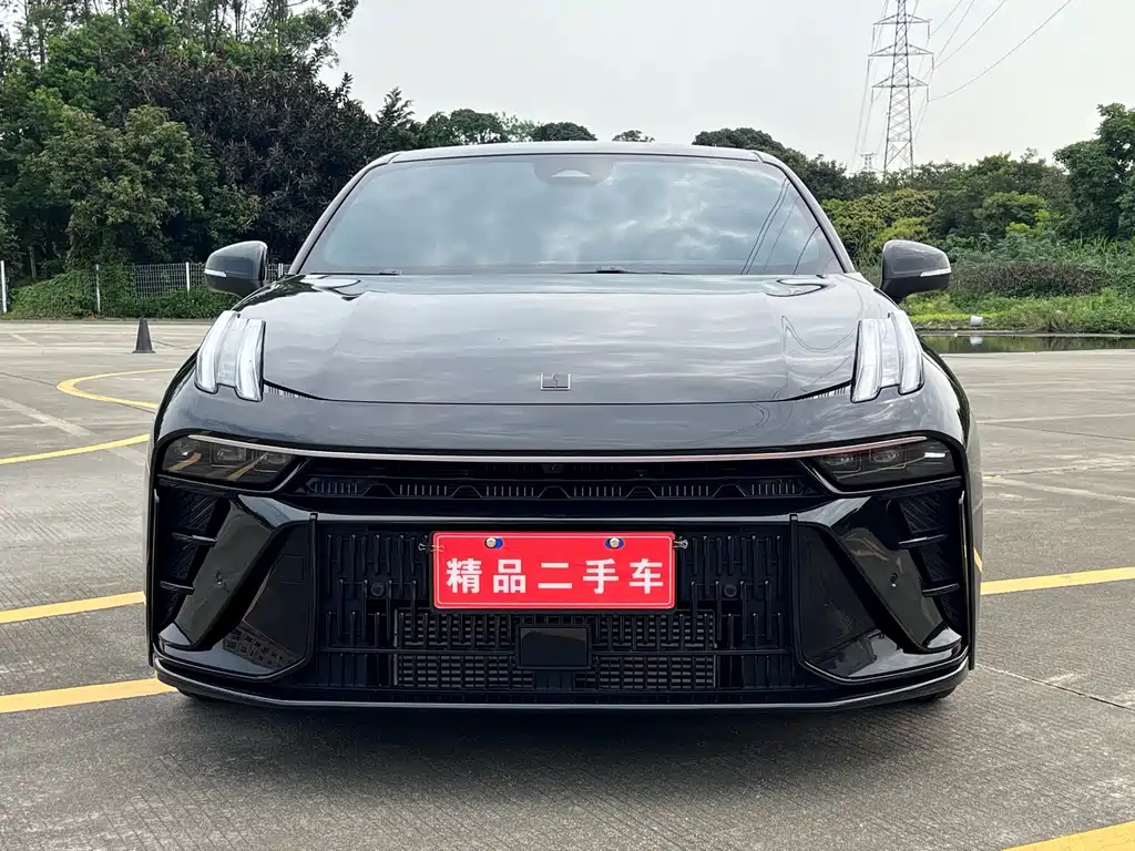 LYNK&CO 03 2022