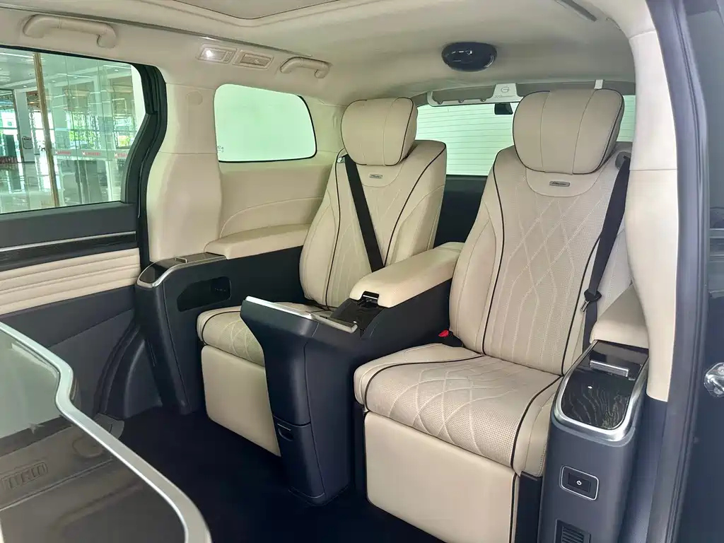 TRUMPCHI M8 2022