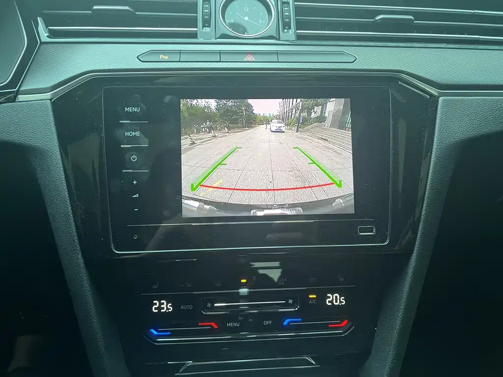 VOLKSWAGEN MAGOTAN 2022