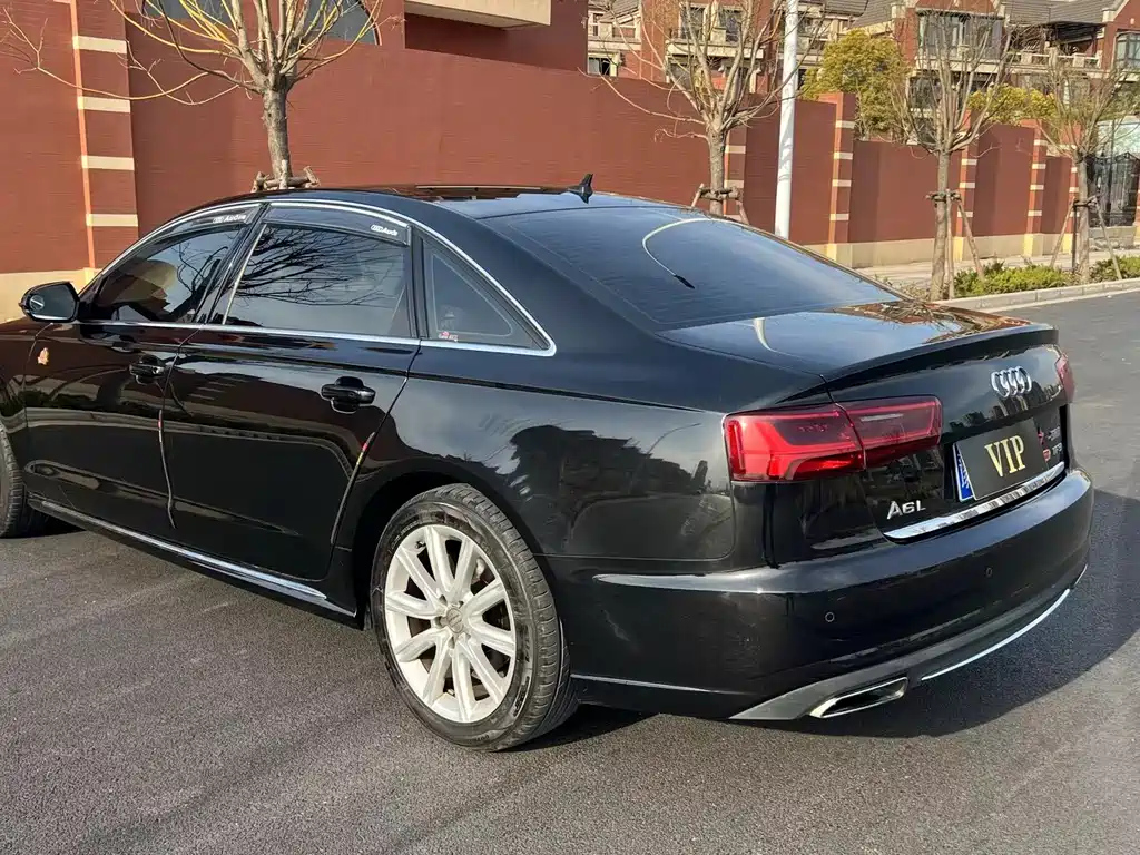 AUDI A6L 2018