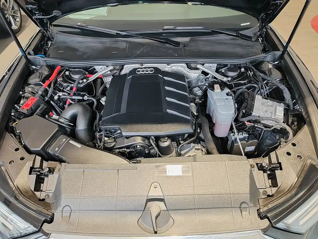 AUDI A6L 2021