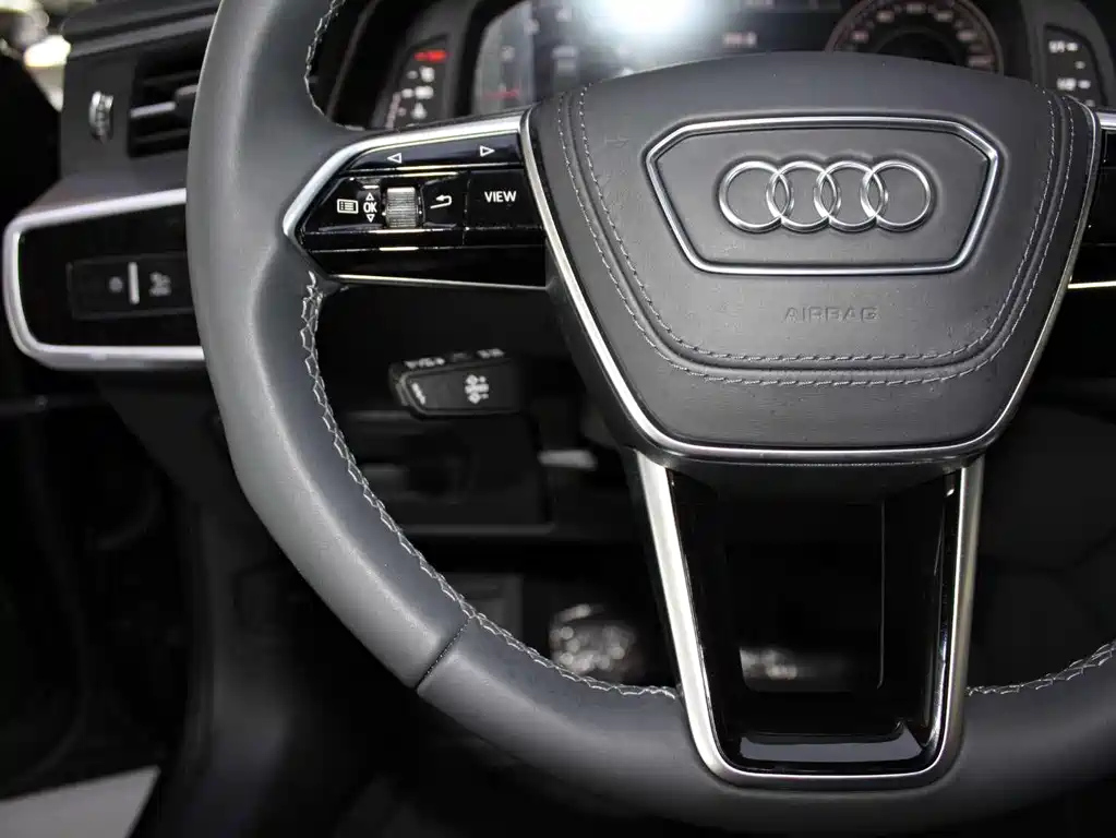 AUDI A6L 2024