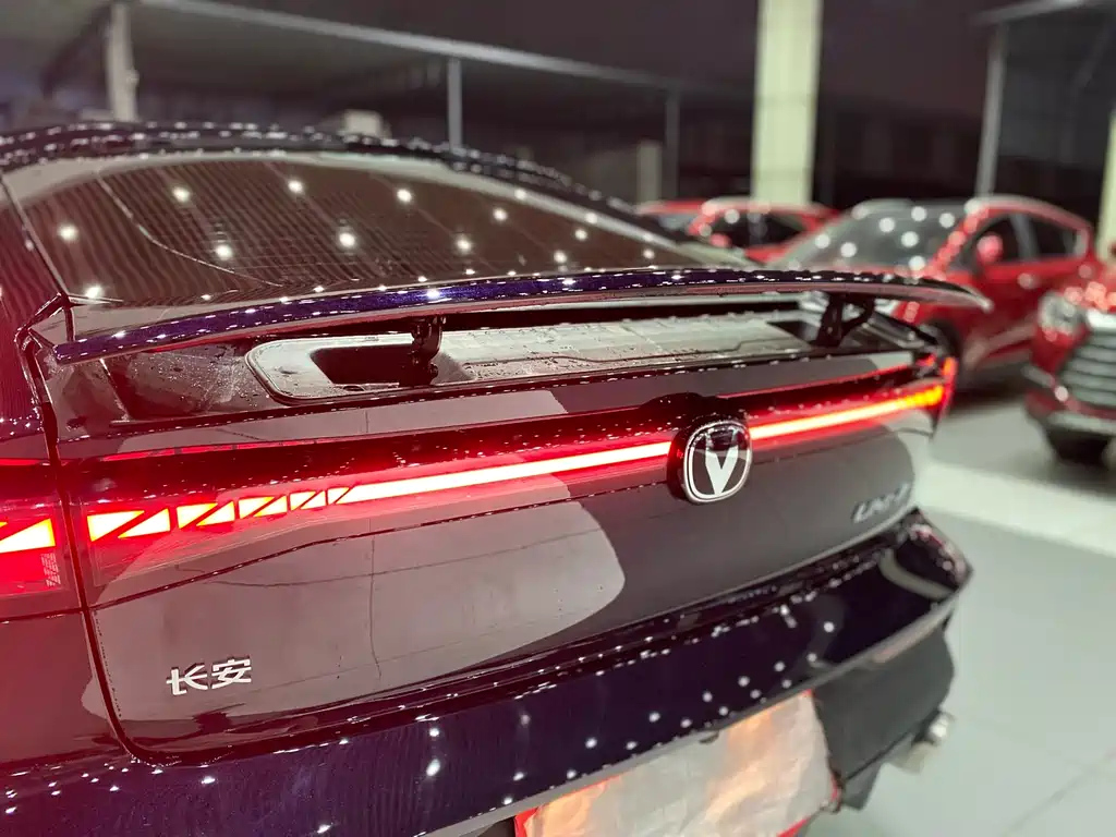 CHANGAN UNI-V 2023