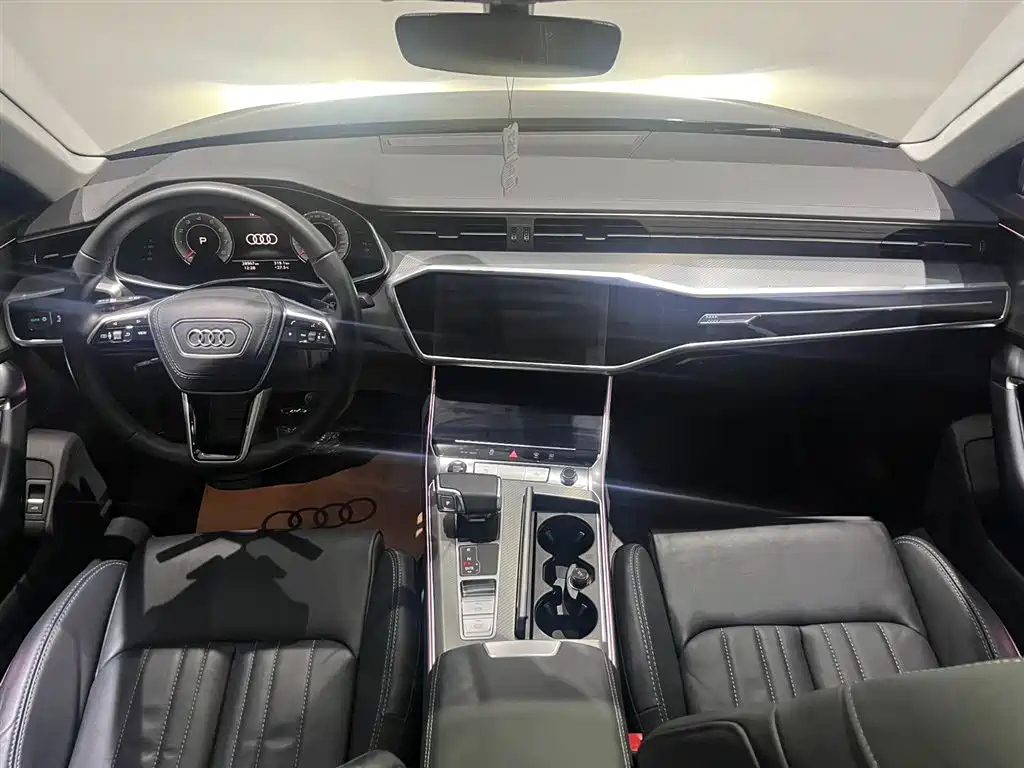 AUDI A6L 2023