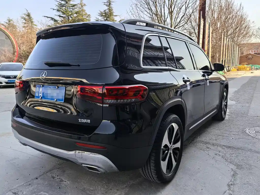 MERCEDES BENZ GLB 2022