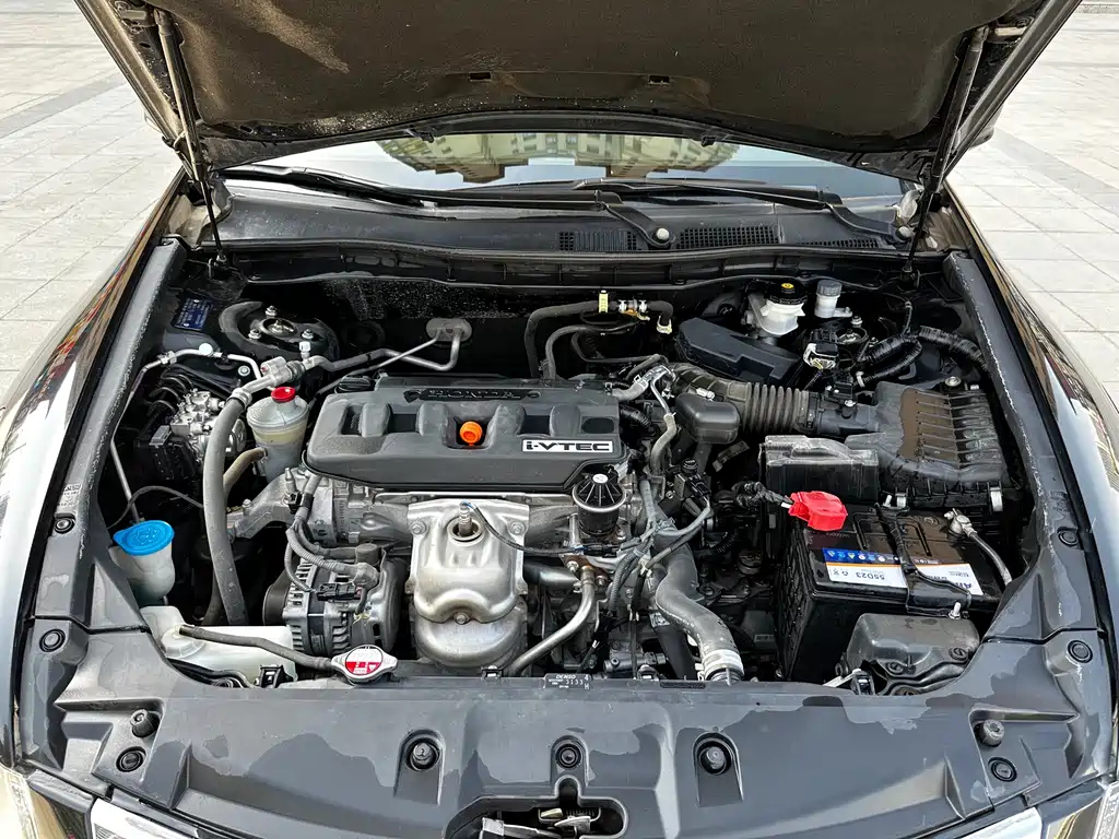 HONDA ACCORD 2011