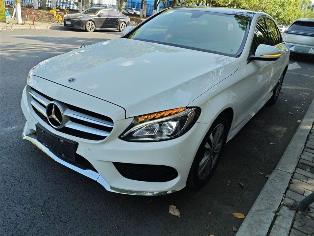 MERCEDES BENZ C-CLASS 2018