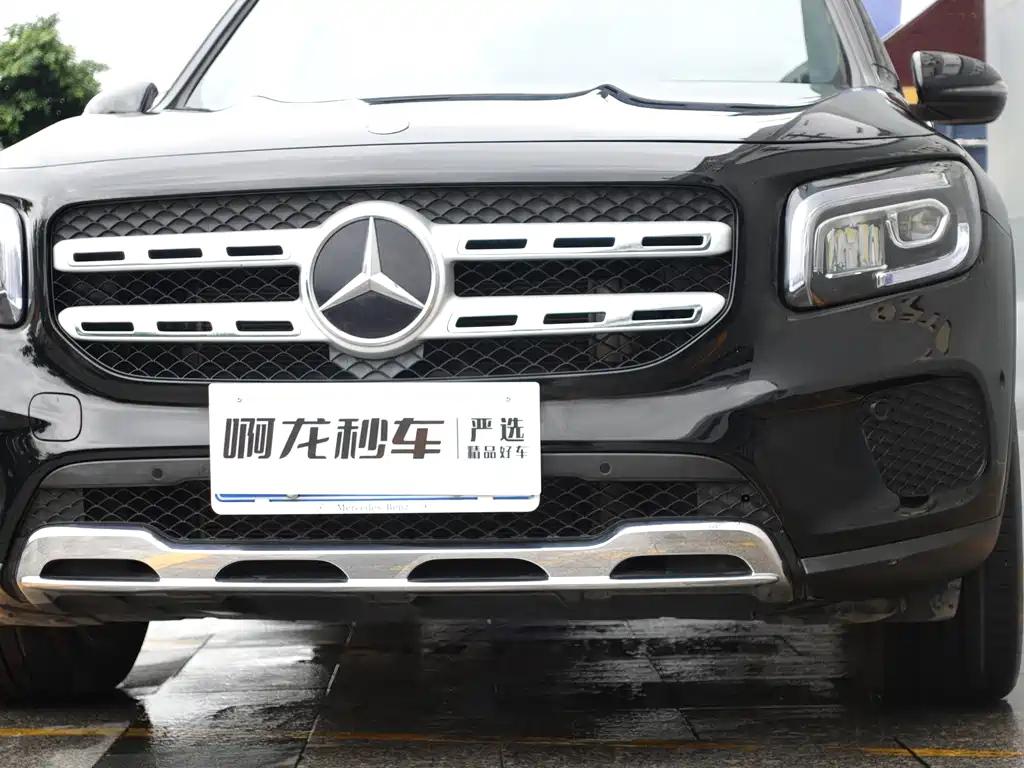 MERCEDES BENZ GLB 2021