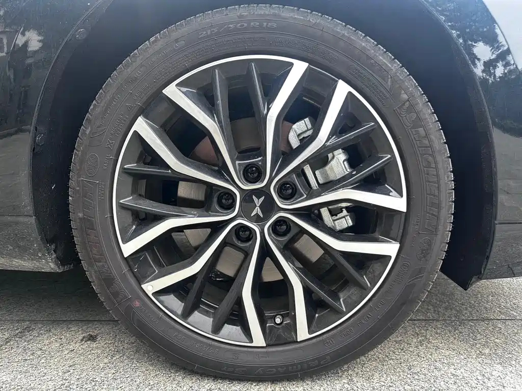XPENG MOTORS P5 2024
