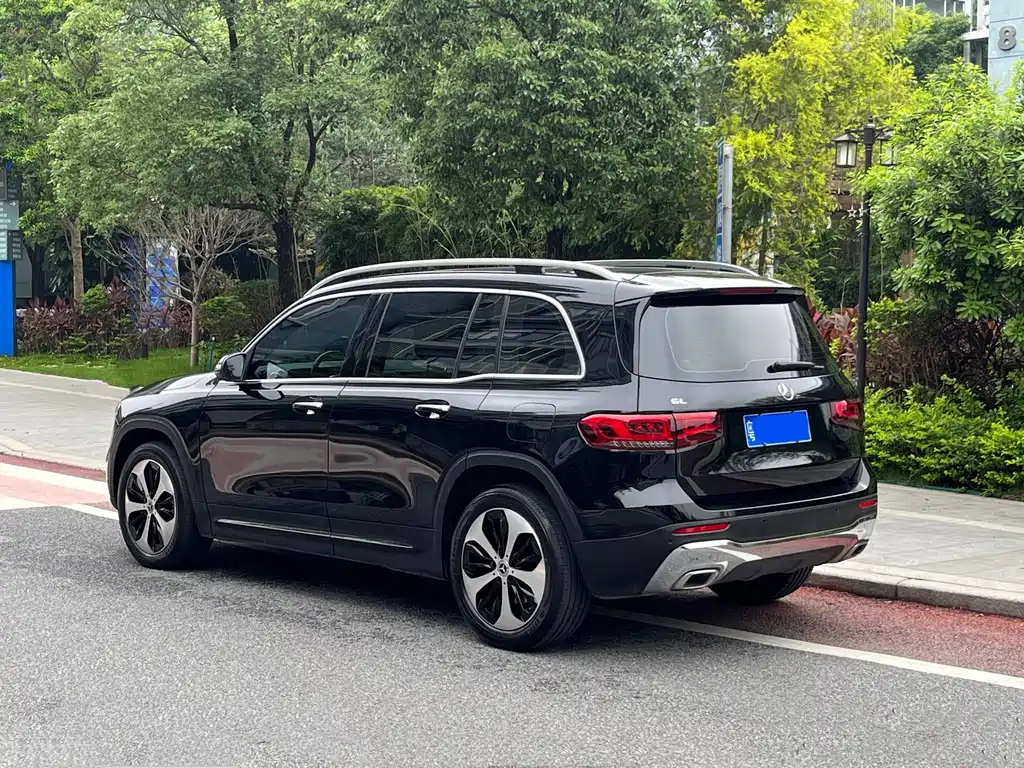 MERCEDES BENZ GLB 2021