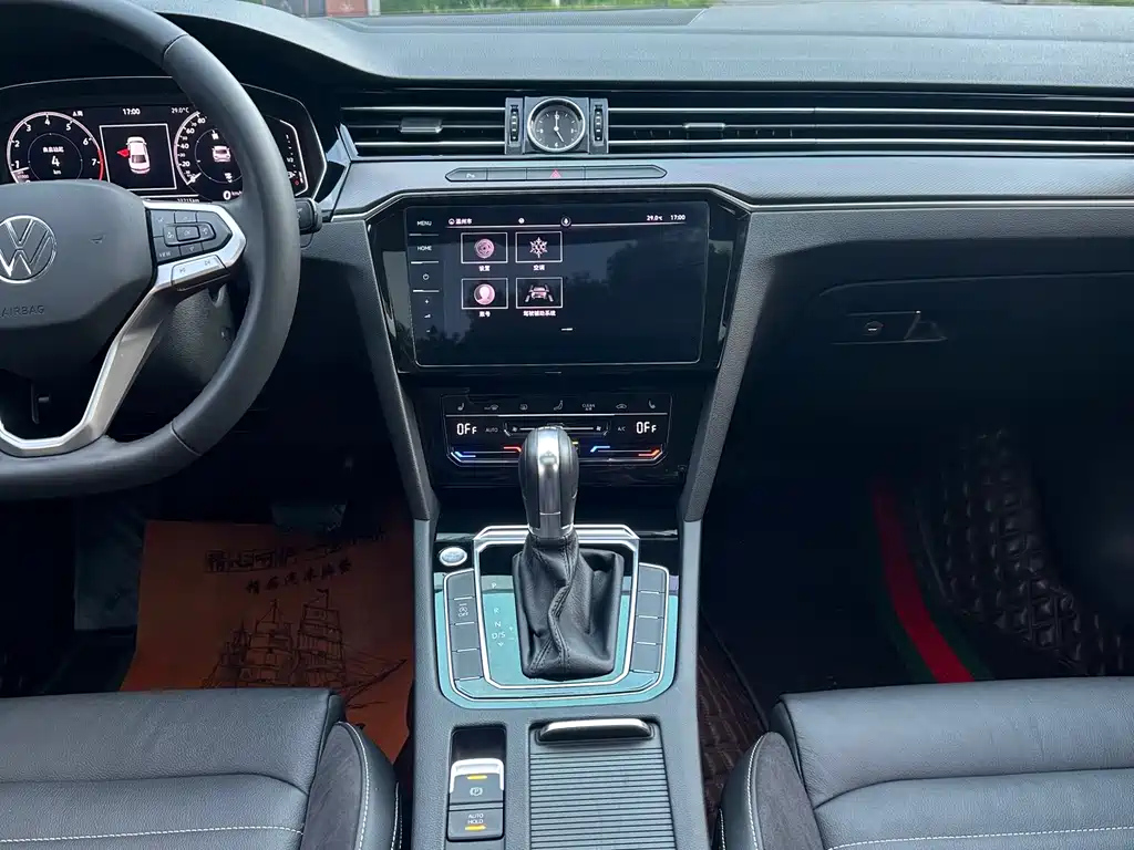 VOLKSWAGEN MAGOTAN 2021