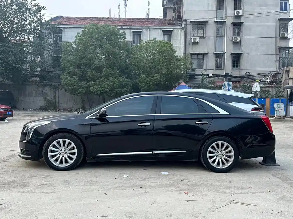 CADILLAC XTS 2018