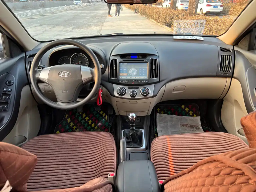 HYUNDAI CELESTA 2013