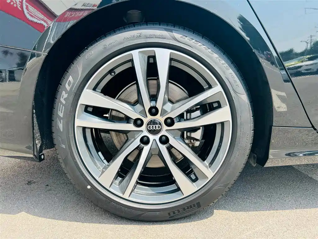AUDI A6L 2022