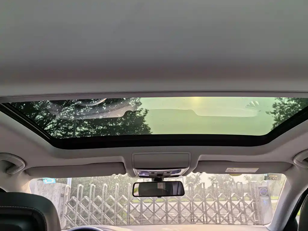VOLKSWAGEN PASSAT 2020