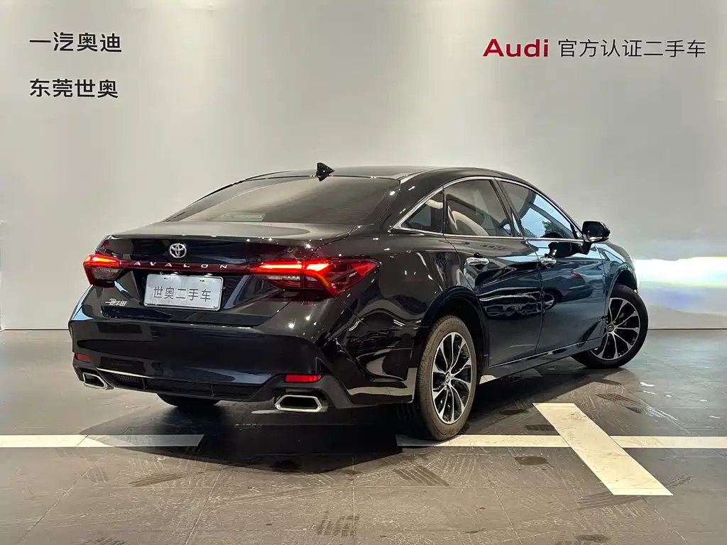 TOYOTA AVALON 2023