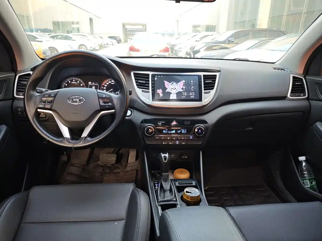 HYUNDAI TUCSON 2017