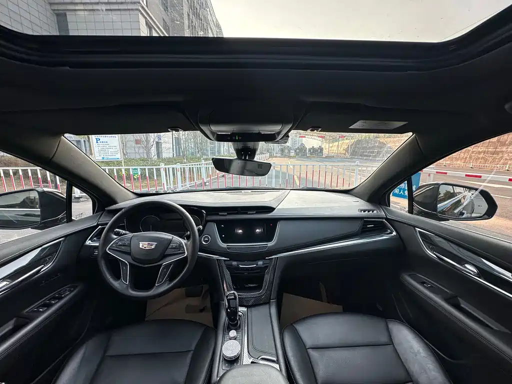 CADILLAC XT5 2020