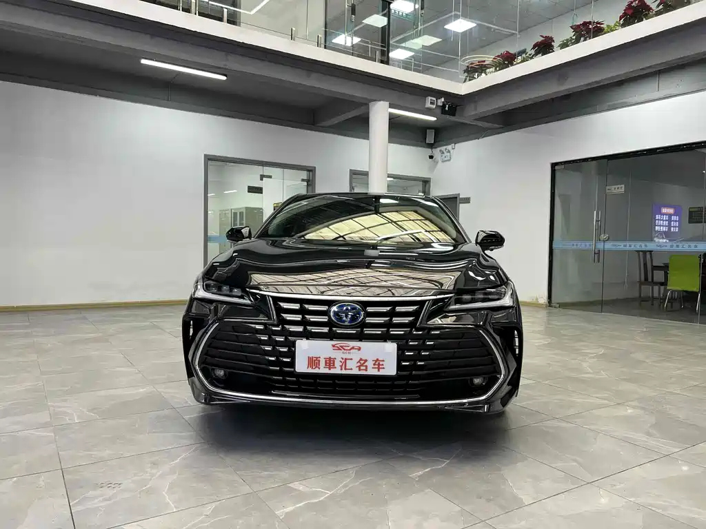 TOYOTA AVALON 2023