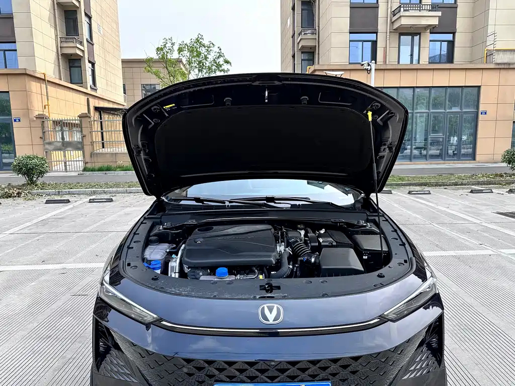 CHANGAN UNI-V 2024