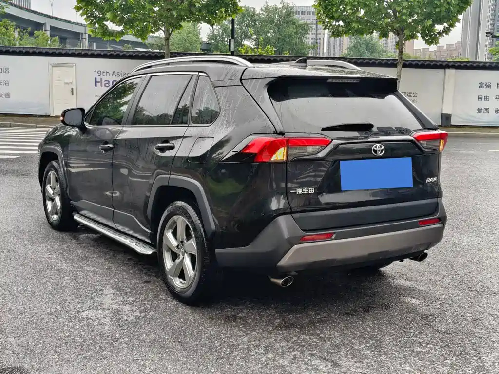 TOYOTA RAV4 RONGFANG 2022