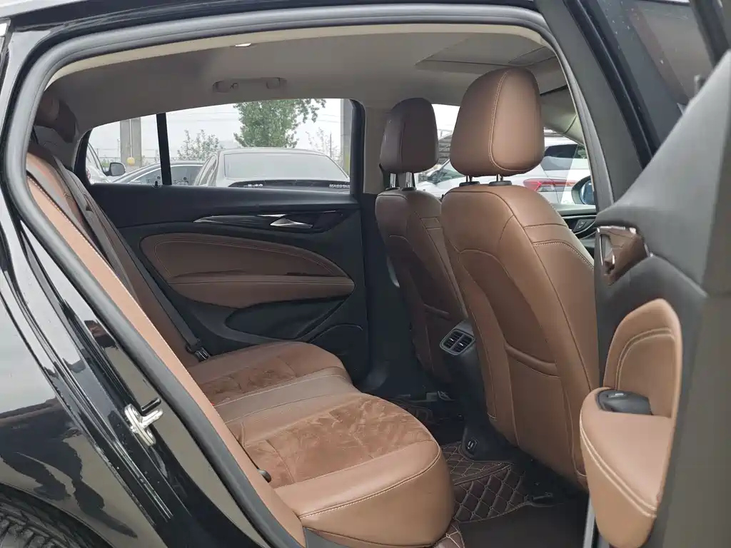 BUICK REGAL 2020