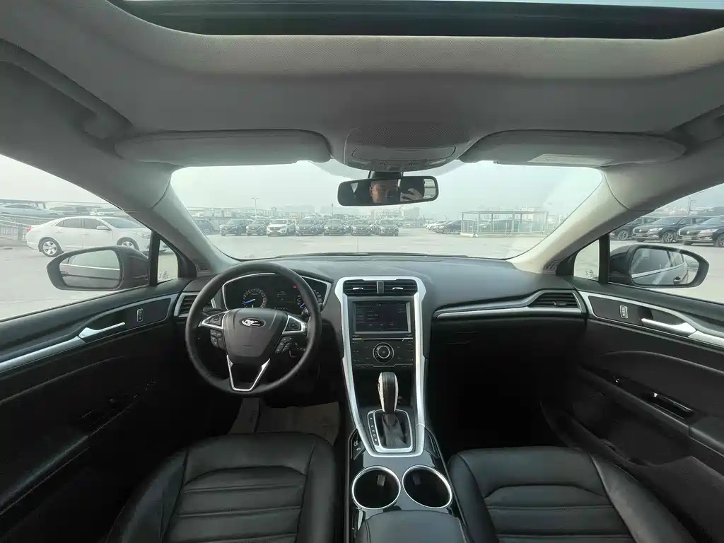 FORD MONDEO 2016