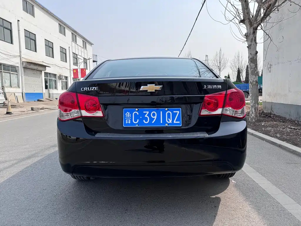CHEVROLET CRUZE 2010