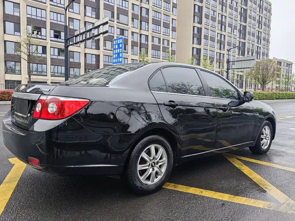 CHEVROLET OTHER 2011