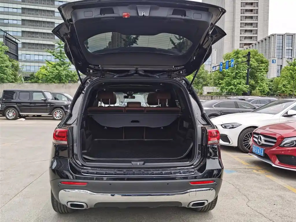 MERCEDES BENZ GLB 2020