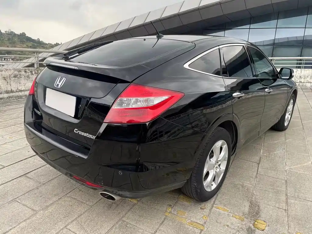 HONDA CROSSTOUR 2013