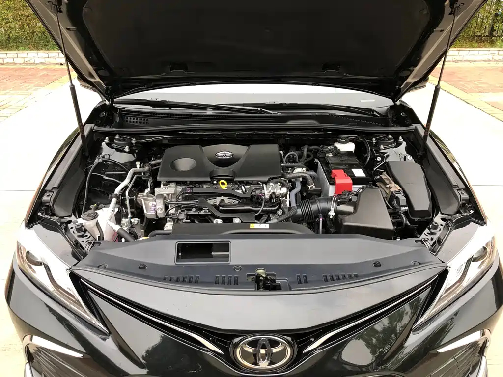 TOYOTA CAMRY 2023